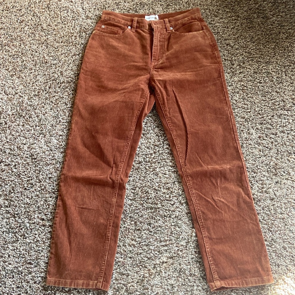 Surf Locos corduroy pants
Excellent condition, worn a few times.